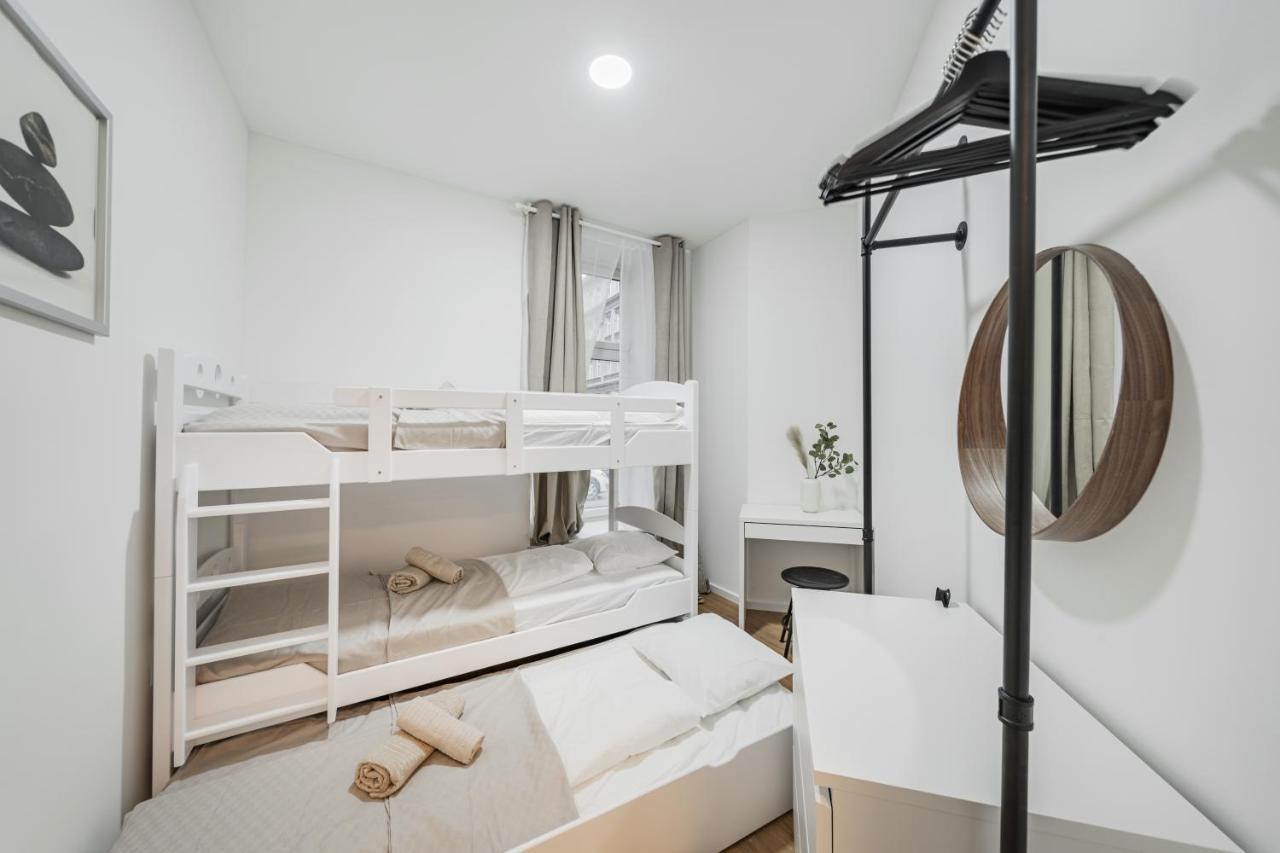 Central City Rooms By Home2 Вена Экстерьер фото