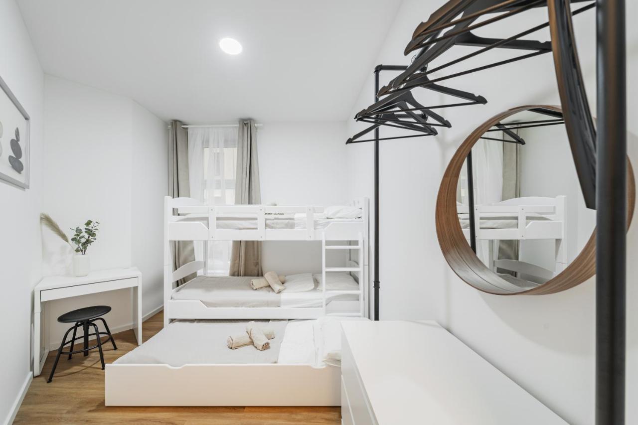 Central City Rooms By Home2 Вена Экстерьер фото